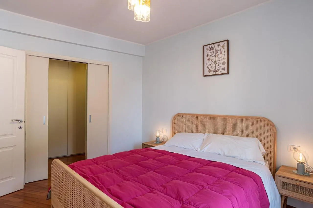 Argegno Terrace Apartment