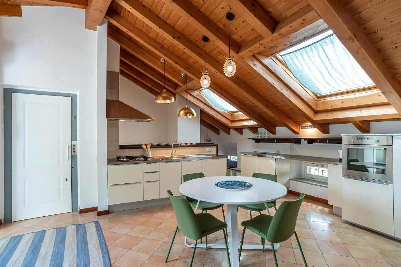 Argegno Terrace Apartment